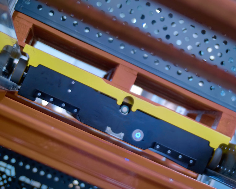 Drives for speed in intralogistics